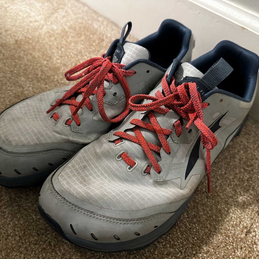 Altra Lone Peak 6